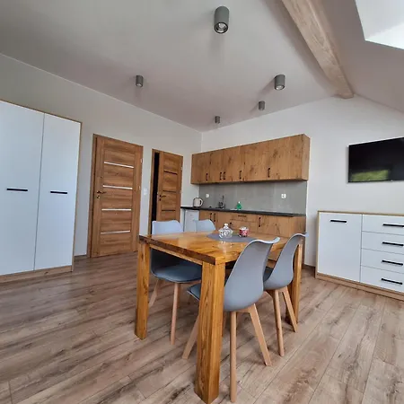 Wegorzewo- Nad Stawem 아파트 베고르제포